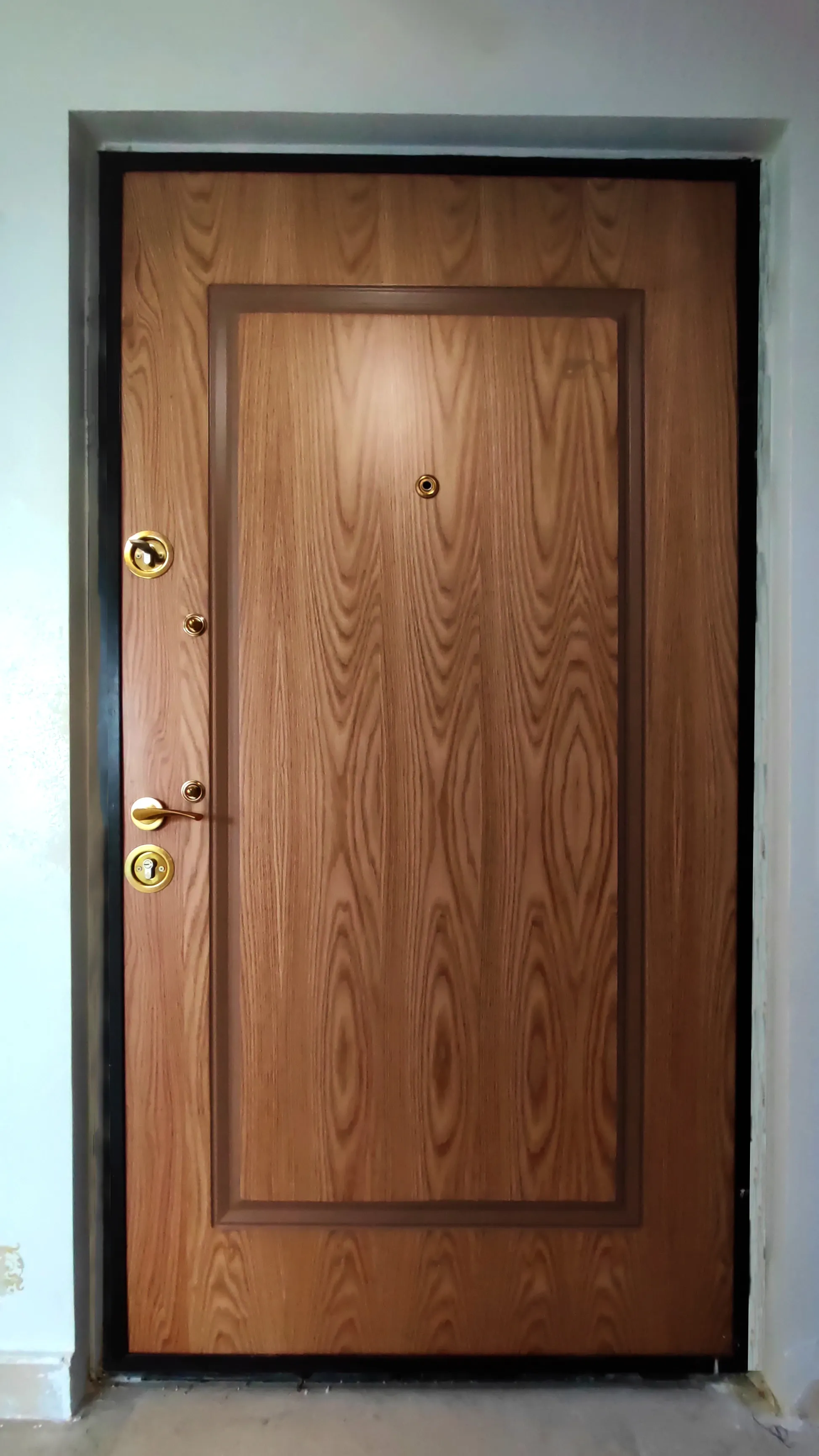 درب ضدسرقت نئوکلاسیک سی‌ان‌سی