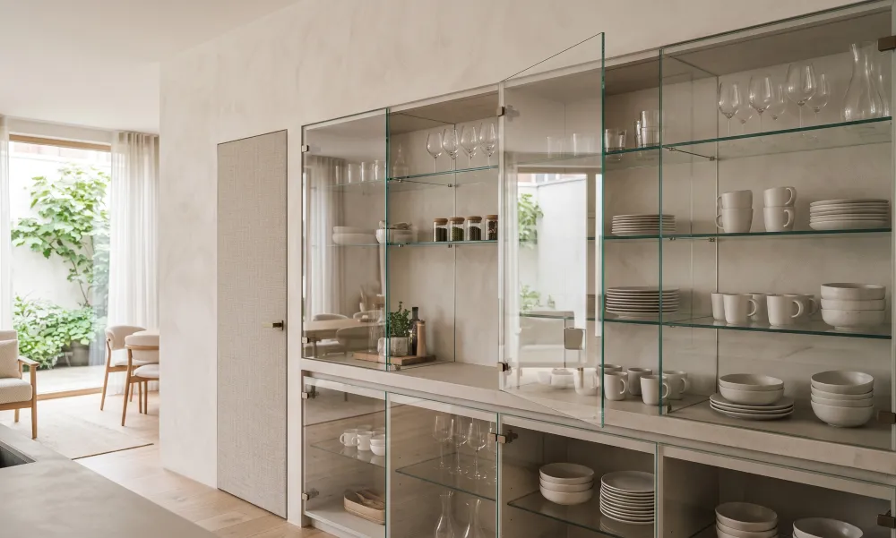 درب فریم لس شیشه ای کابینت اصفهان